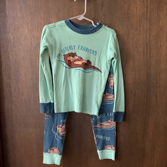 *last chance 9/7/25* Lazy One Otter Pajama Set in Light Green and Dark Blue - Picture 1 of 5